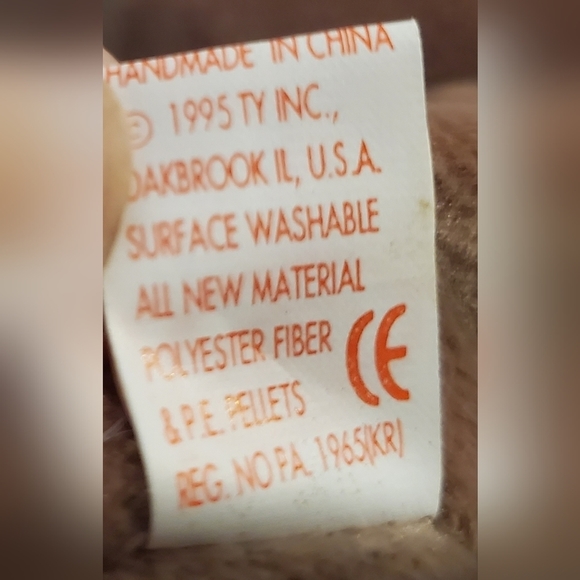 **retired** Ty Beanie Baby: Ringo the Raccoon - Picture 4 of 4